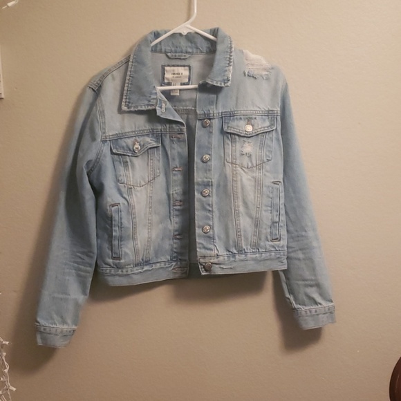 Distressed Jean Jacket - Picture 1 of 2